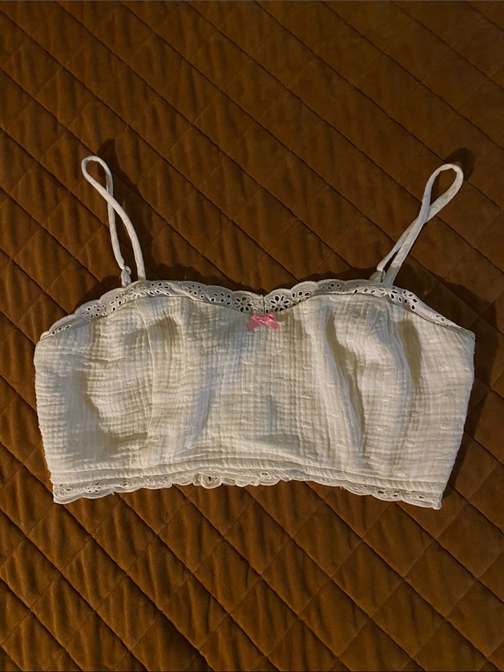 Forever 21 White Lace-Trim Crop Cami with Pink Bow
